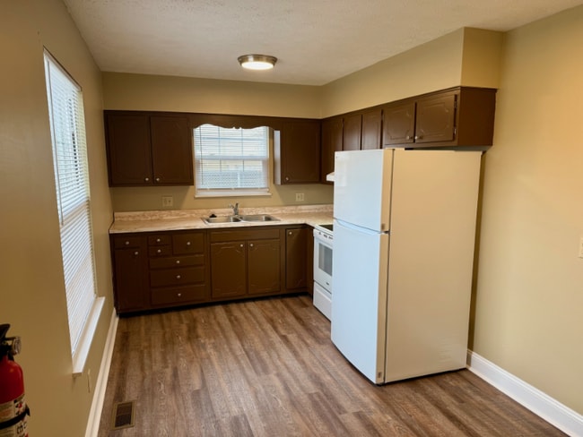 2203 Adams Ave unit 1, Huntington, WV 25704 - photo 4