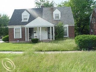 18605 Kelly Rd, Detroit, MI 48224