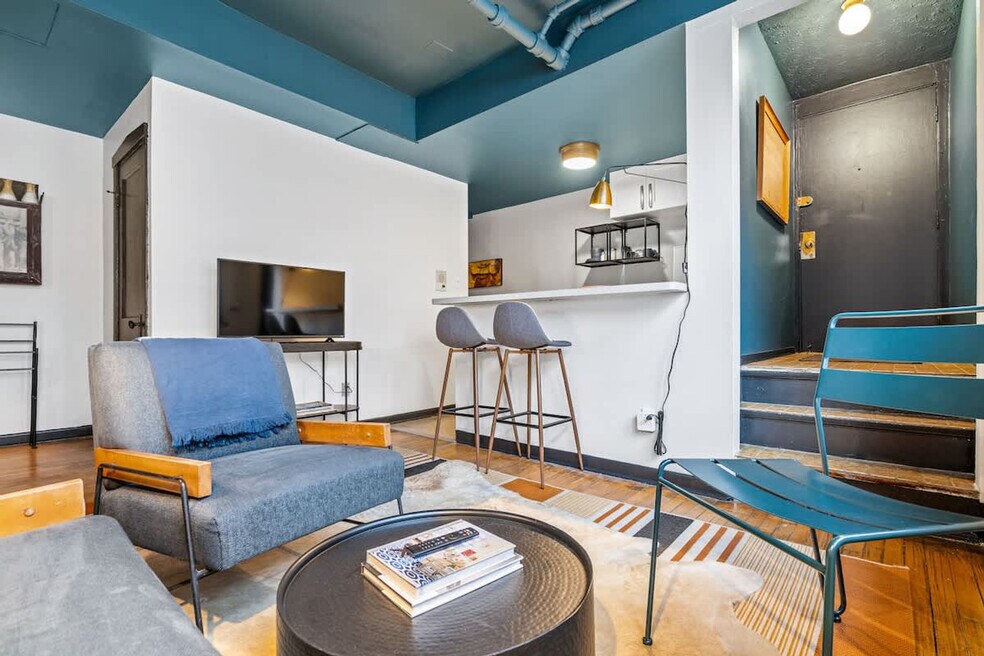 3536 N Racine Ave unit ID1360100P, Chicago, IL 60657 - photo 1