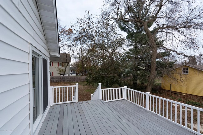 32 Franklin Ave, Leonardo, NJ 07737 - photo 7
