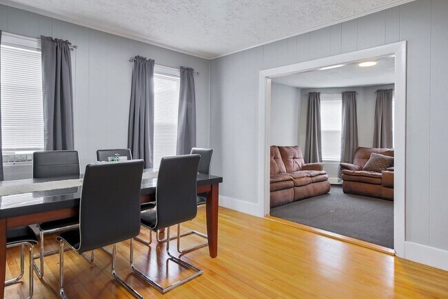 234 Mechanic St unit 2, Leominster, MA 01453 - photo 3