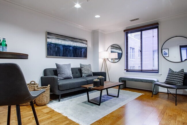 1020 16th St NW unit ID1238462P, Washington, DC 20036 - photo 2