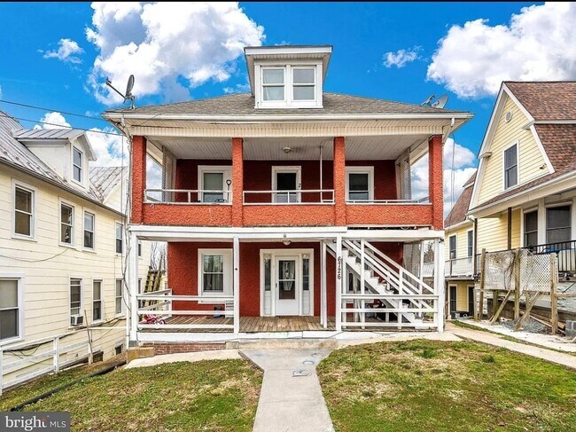 6726 Jefferson Blvd unit 4, Frederick, MD 21703 - photo 4