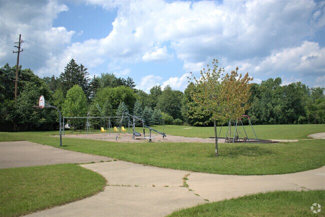 Kingsley Montgomery School path and playground in Waterford.