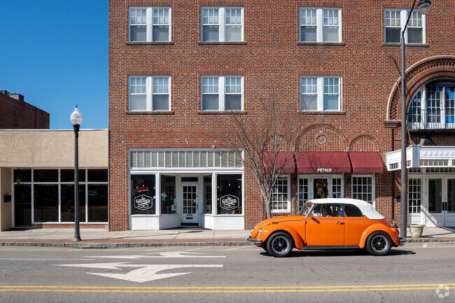 Downtown Sanford has vibrant streets with lots of culture and art.