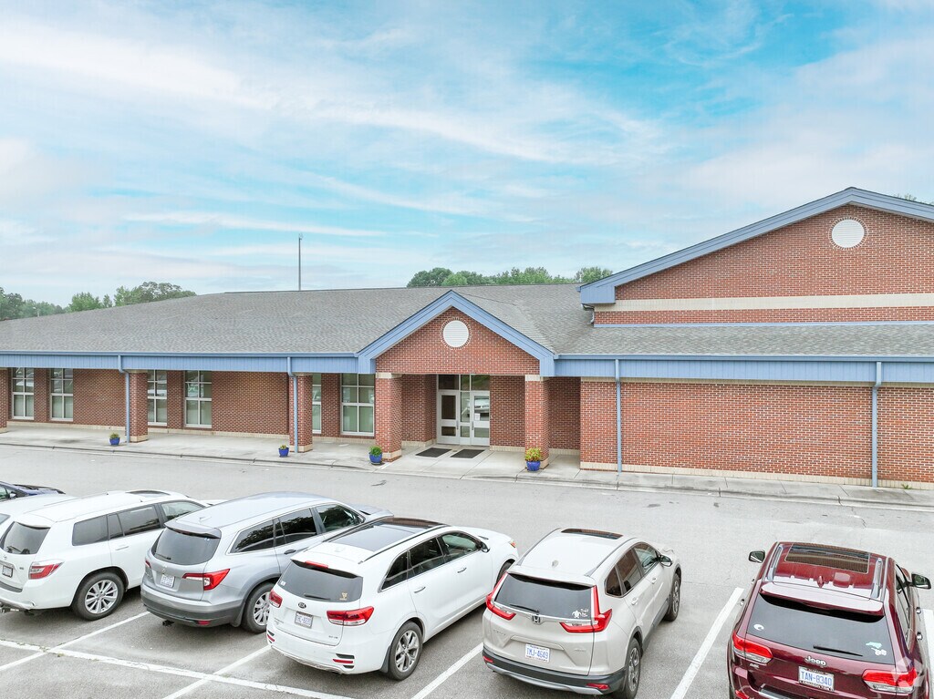 Shepherd Elementary School offers a public education to students in Mooresville, NC.