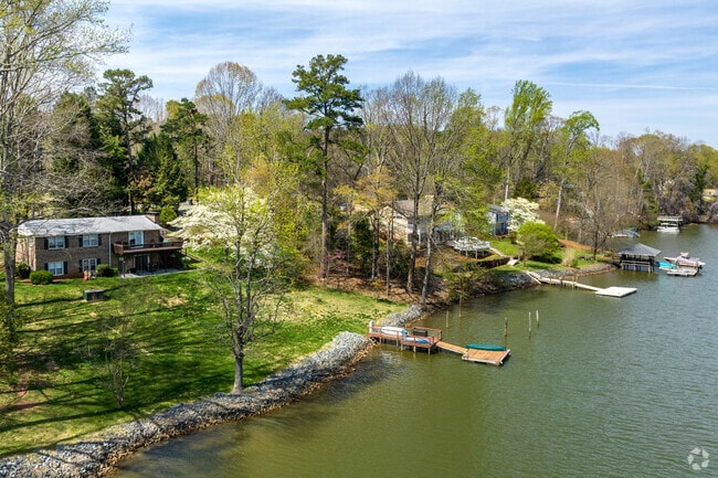 Do a little fishing from the West side of the Catawba River Inlet in Dixie-Berryhill.