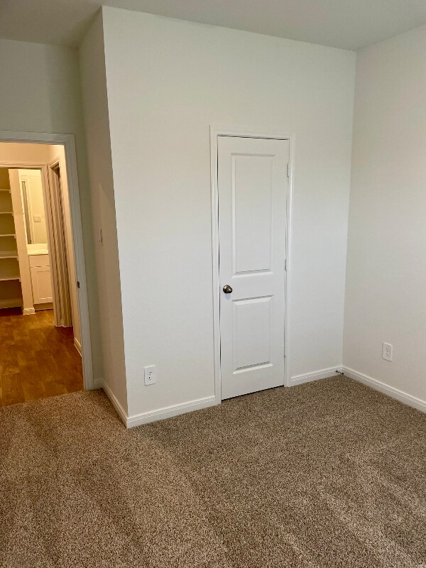 270 Yosemite Dr, Kyle, TX 78640 - photo 7