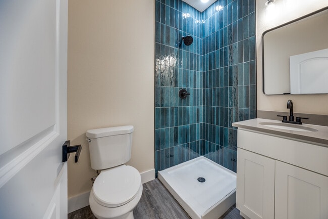 511 N Davis Dr unit A, Arlington, TX 76012 - photo 5