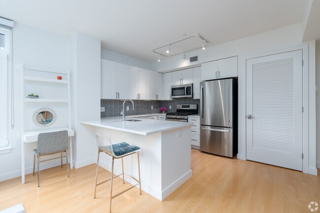 605 Concord Ave unit 608, Cambridge, MA 02138 - photo 2