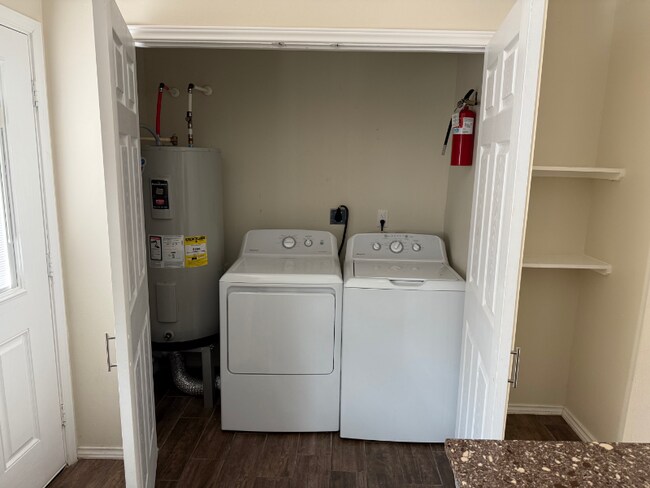 1610 W Broome St unit 3, Edinburg, TX 78541 - photo 6