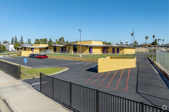The front of Monte Vista Middle School in Whittier