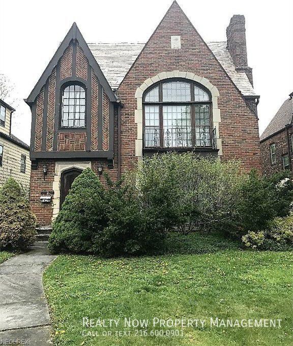 19627 Winslow Rd Unit 1962-DOWN, Shaker Heights, OH 44122