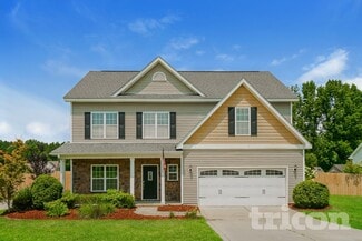 15 Mossburg Ct, Bunnlevel, NC 28323