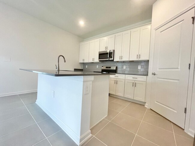 4309 Curacao Place, Poinciana, FL 34758 - photo 5