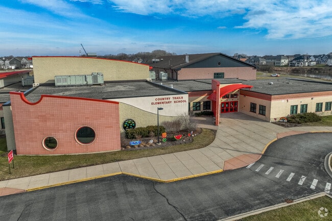 Country Trails Elementary School offers many support options for kids to help them with reading.