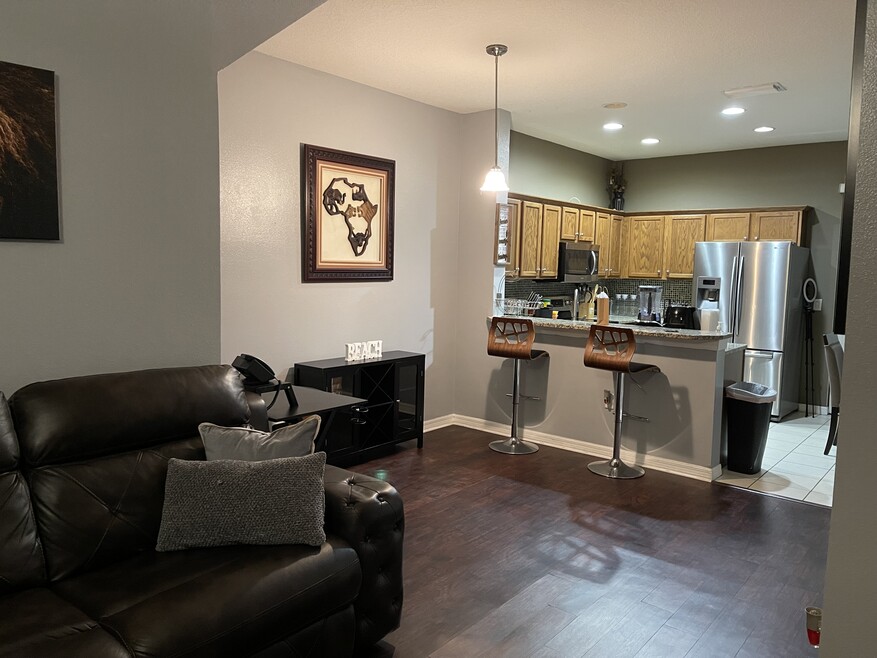 12718 Country Brook Ln, Tampa, FL 33625 - photo 1