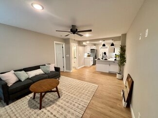 120 Sierra Cir Unit 110B Sierra Cir, Waynesville, MO 65583
