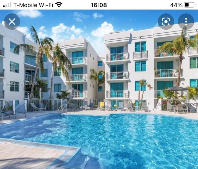 The Cosmopolitan unit 1614, Miami Beach, FL 33139 - photo 2