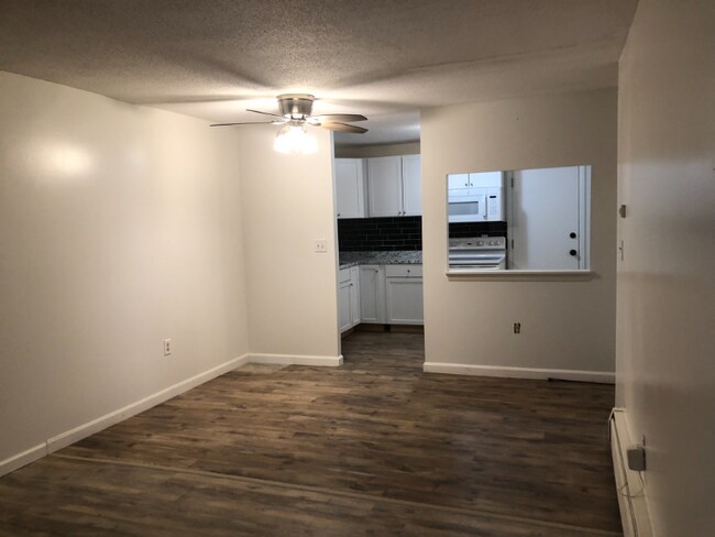 2 Strawberry Bank Rd, Nashua, NH 03062 - photo 7