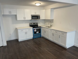 8549 Eliot Ave, Rego Park, NY 11374