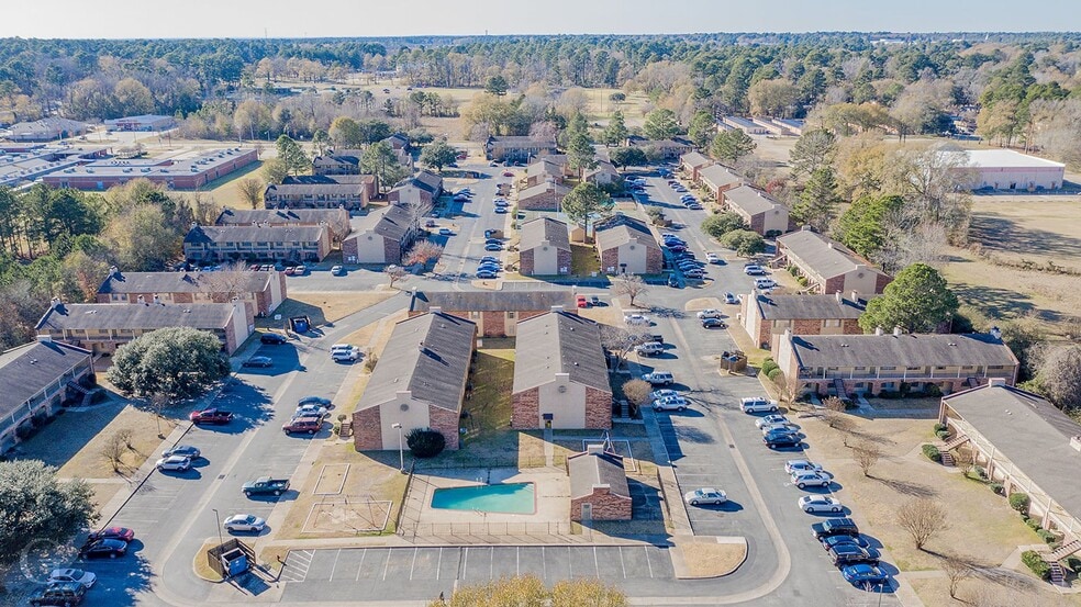 The Encore on Kingston