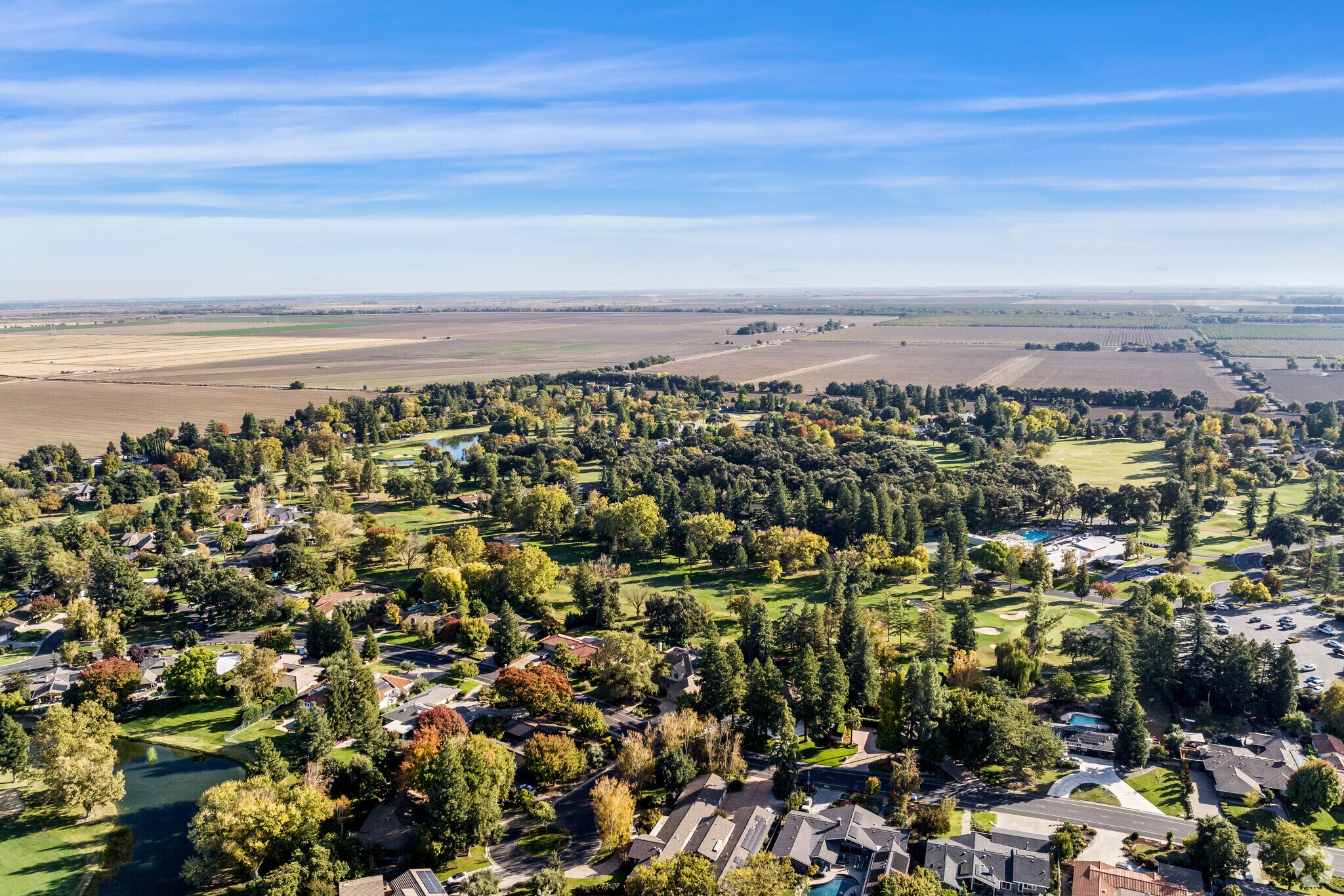 El Macero enjoys convenient access to major transportation arteries, making it easy to commute.