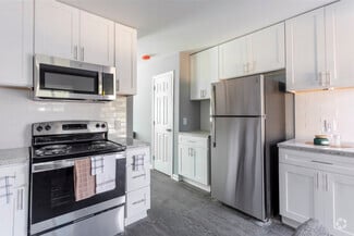 514 Bridge Ave, Forest Park, GA 30297