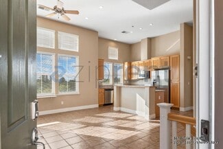 6014 Old Quarry Loop, Oakland, CA 94605