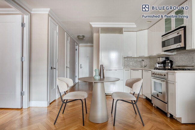 315 E 86th St unit FL16-ID1327, New York, NY 10028 - photo 7