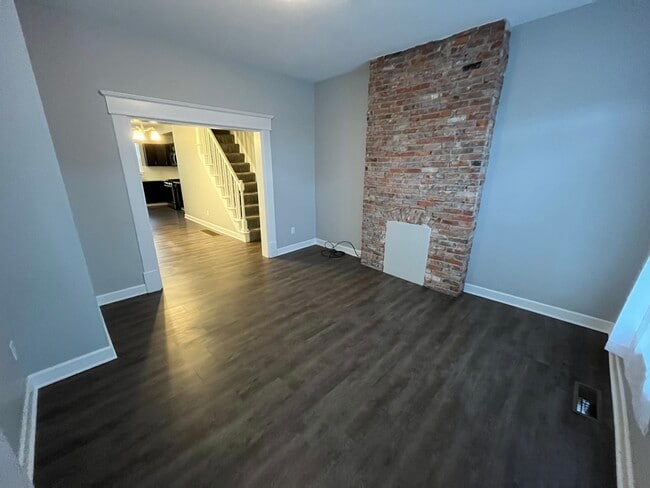 366 -368 E Morrill Ave unit 366 E Morrill Av, Columbus, OH 43207 - photo 3