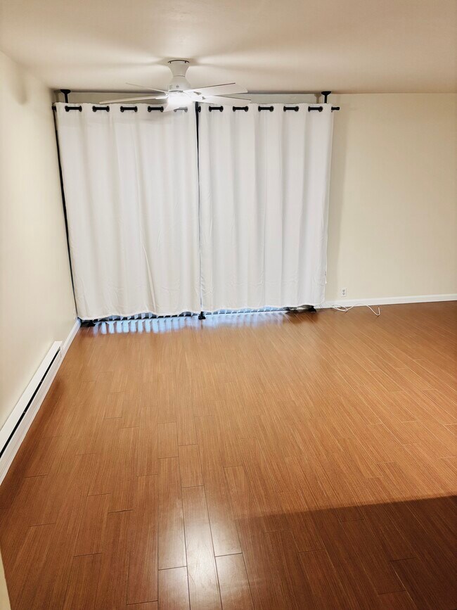 The Plaza Condominiums unit The Plaza Condominiu, San Diego, CA 92109 - photo 5