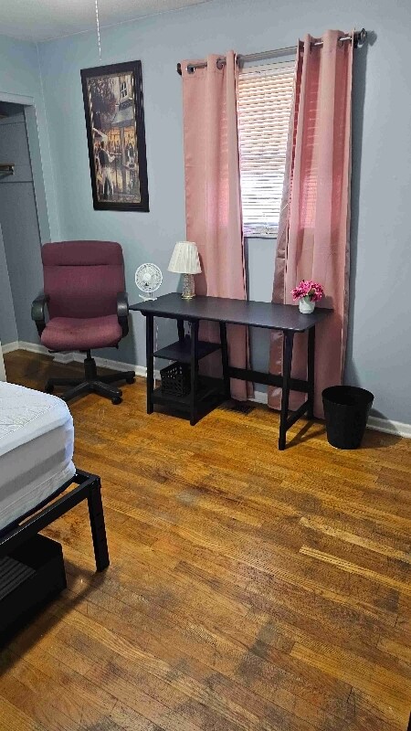 2853 Chesfield Dr, Columbus, OH 43204