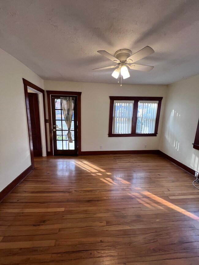 5202 Dakota Ave, Nashville, TN 37209 - photo 6