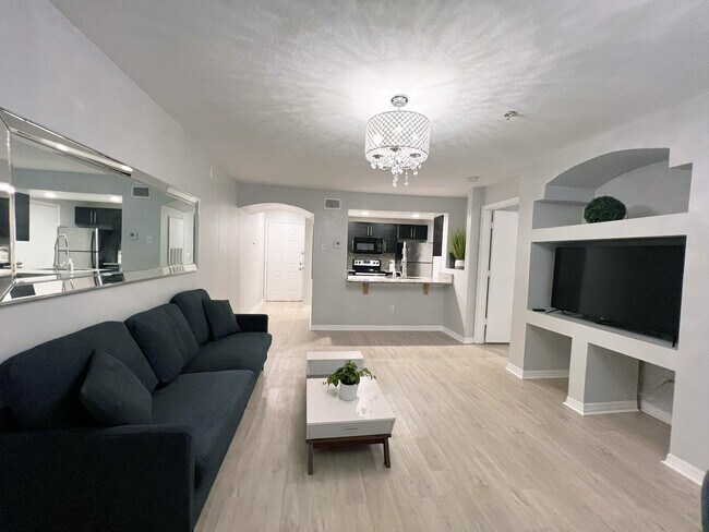 7230 Westpointe Blvd unit 1428, Orlando, FL 32835 - photo 3