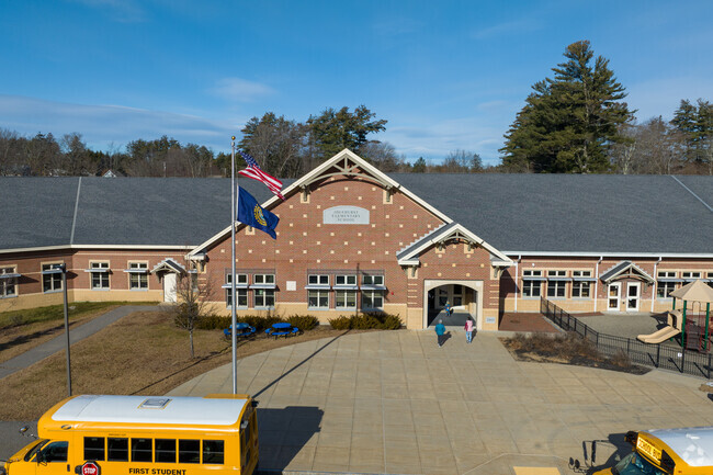 Idlehurst Elementary School is a public school in Strafford County.