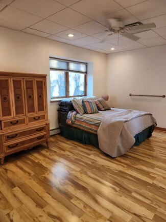 10 Andrew Dr, Monroe Township, NJ 08831