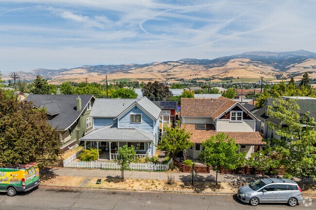 Homes withs views of nearby mountain ranges are common in Railroad District.