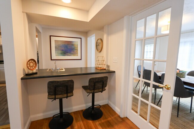 26 Jay St unit 25-1, Cambridge, MA 02139 - photo 5