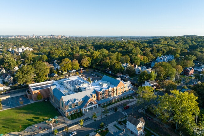 Davis Academy for Arts & Design Innovation aerial.