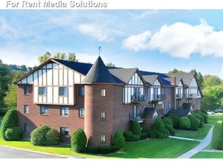 37 Sharon Rd, Waterbury, CT 06705