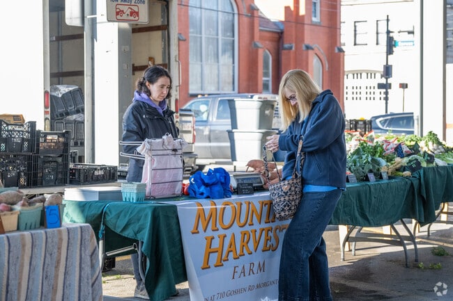 Downtown Morgantown is home for the local Farmers Market.