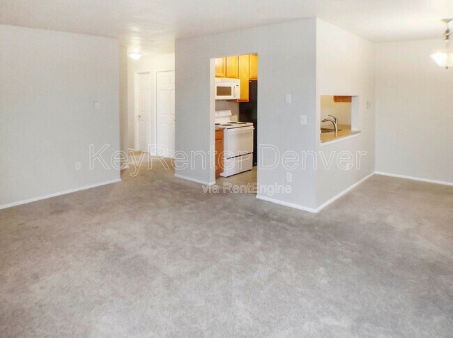 5873 S Prince St unit 207B, Littleton, CO 80120 - photo 2