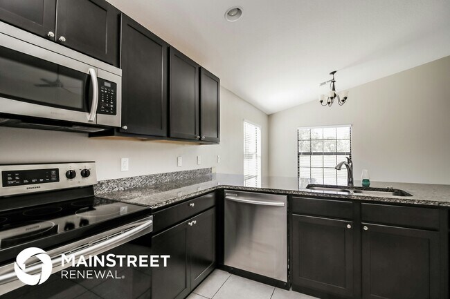 327 Anchovie Ct, Kissimmee, FL 34759 - photo 6