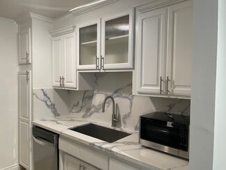 1831 Barry Ave Unit 4, Los Angeles, CA 90025