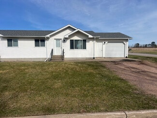 702 N Steven Ave, Greenwood, WI 54437