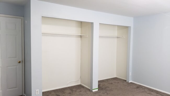 2 closets in master bedroom