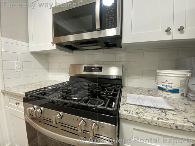 1558 Massachusetts Ave unit 4, Cambridge, MA 02138 - photo 4