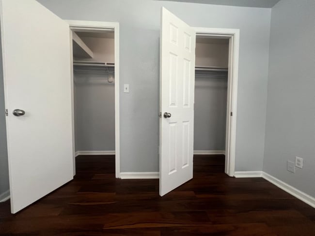 7930 Bauman Rd unit 7930, Houston, TX 77022 - photo 4