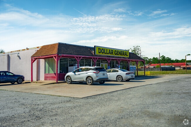 Dollar General is one of the retailers in Kountze.